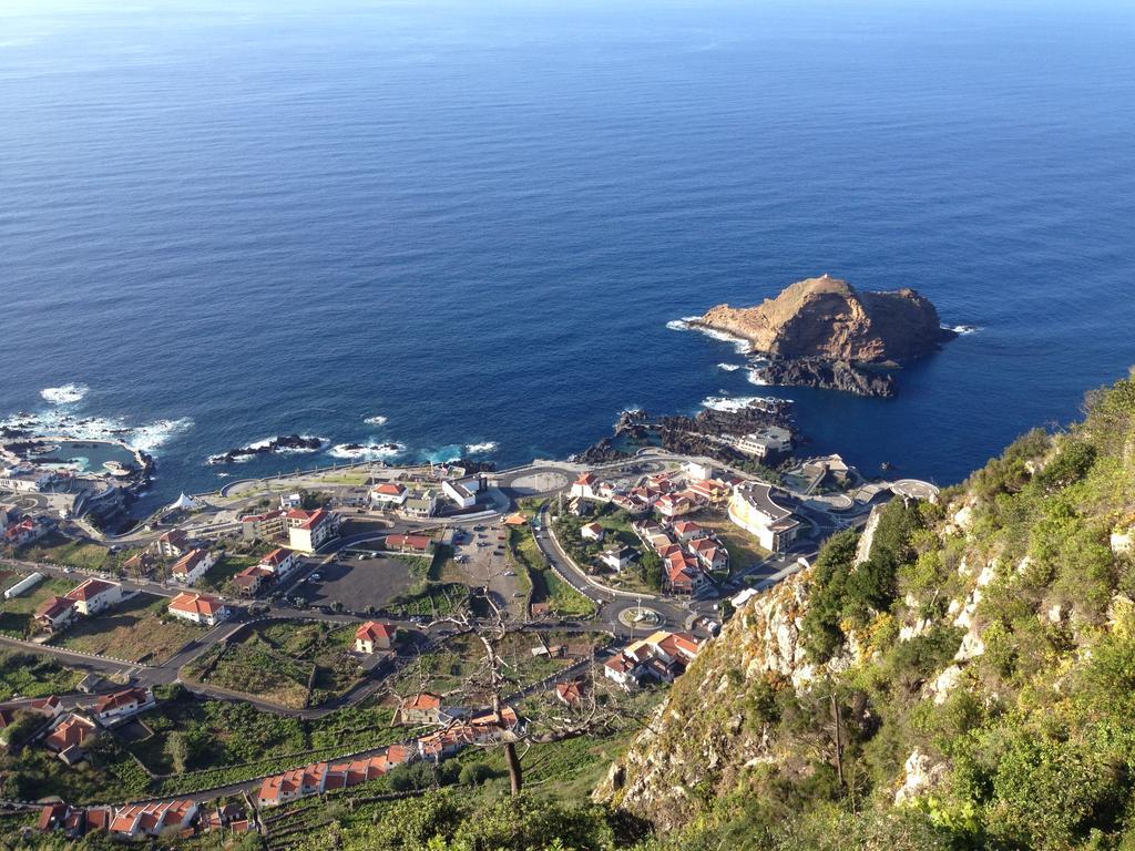 Penzion Bisbis House Porto Moniz Exteriér fotografie